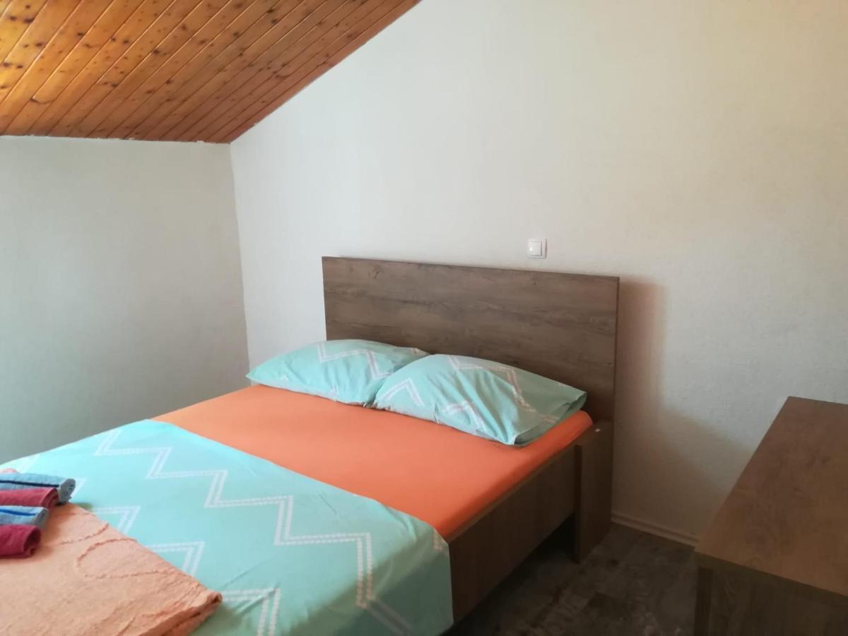 Apartmani Radic Rg Рогозниця Екстер'єр фото