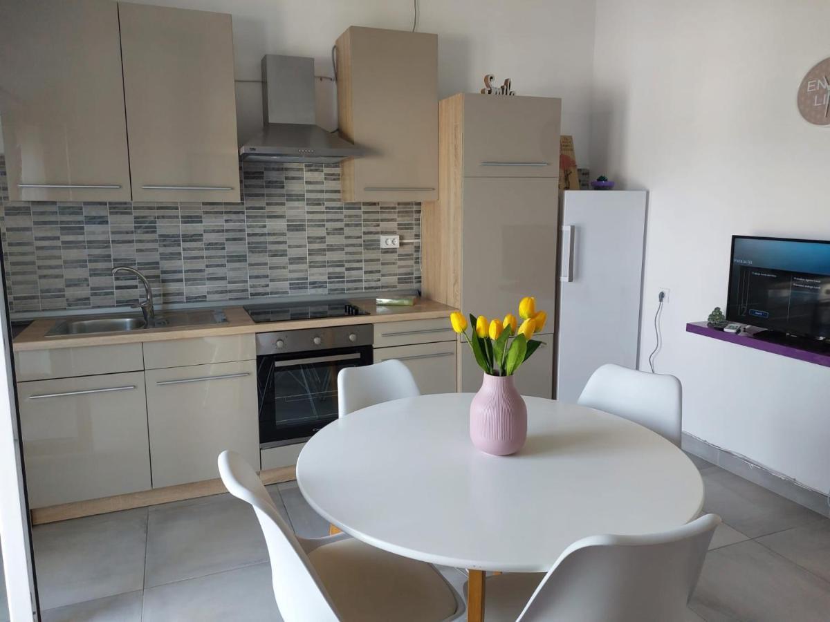 Apartmani Radic Rg Рогозниця Екстер'єр фото